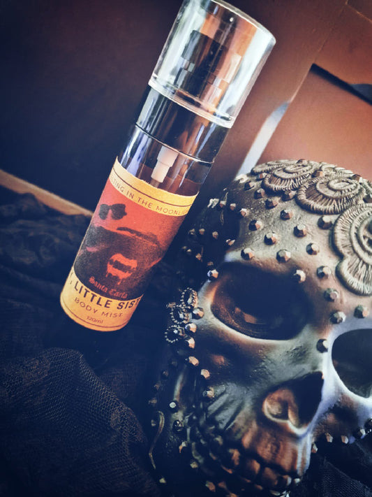 Cry, little sister Body mist spray