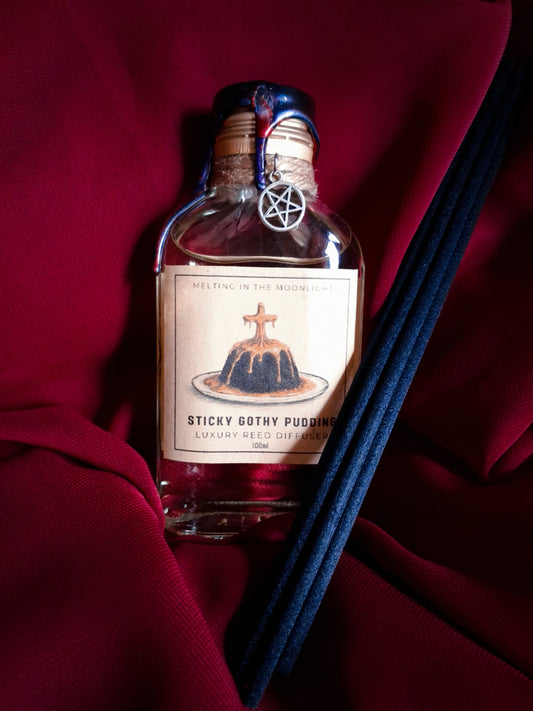 Sticky Gothy Pudding Reed diffuser